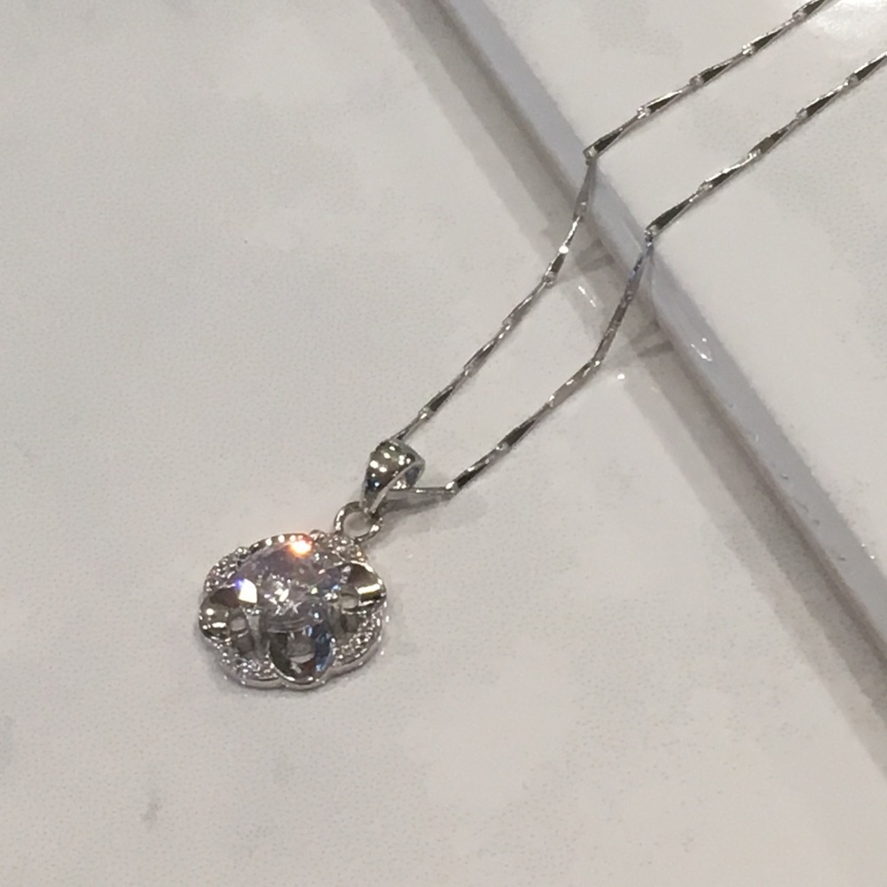 The Chrysanthemum | 925 Silver Necklace